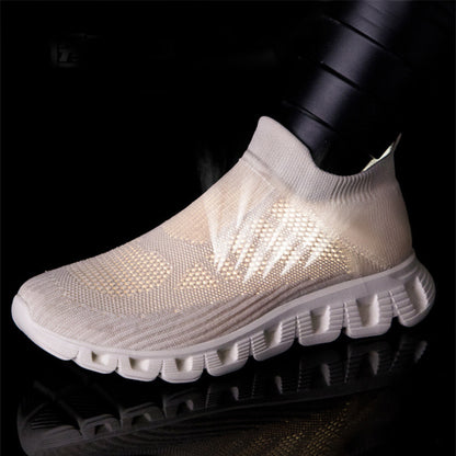 Casual Solid Color Flying Woven Sports Shoes Men And Women Sneakers