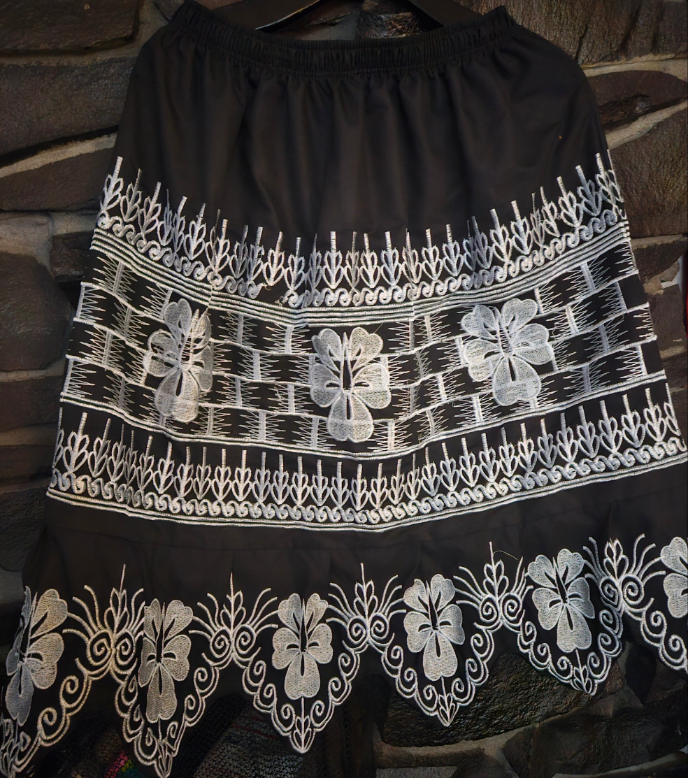 Local Island Skirts