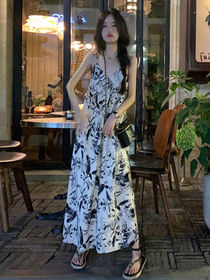 Summer 2023 New Women's Strap Floral Full Body Dress Beach Long dress Seaside Vacation French style Waist Hugging Draping Effect