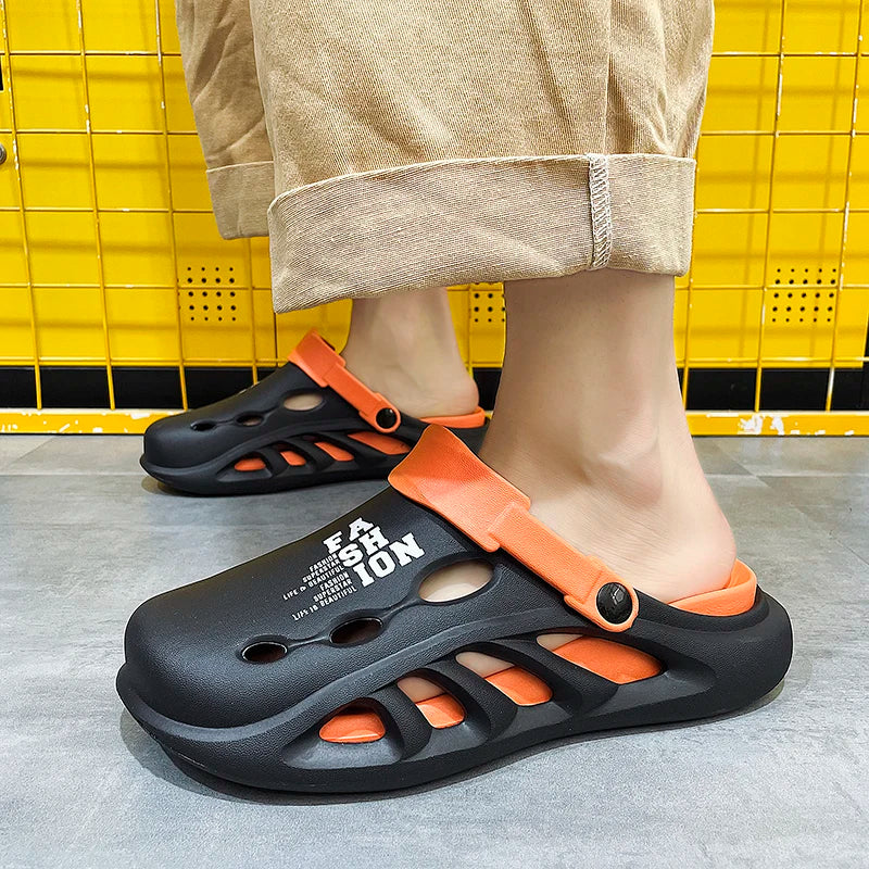 2024 New Men Outdoor Sandals Beach Comfortable Slippers